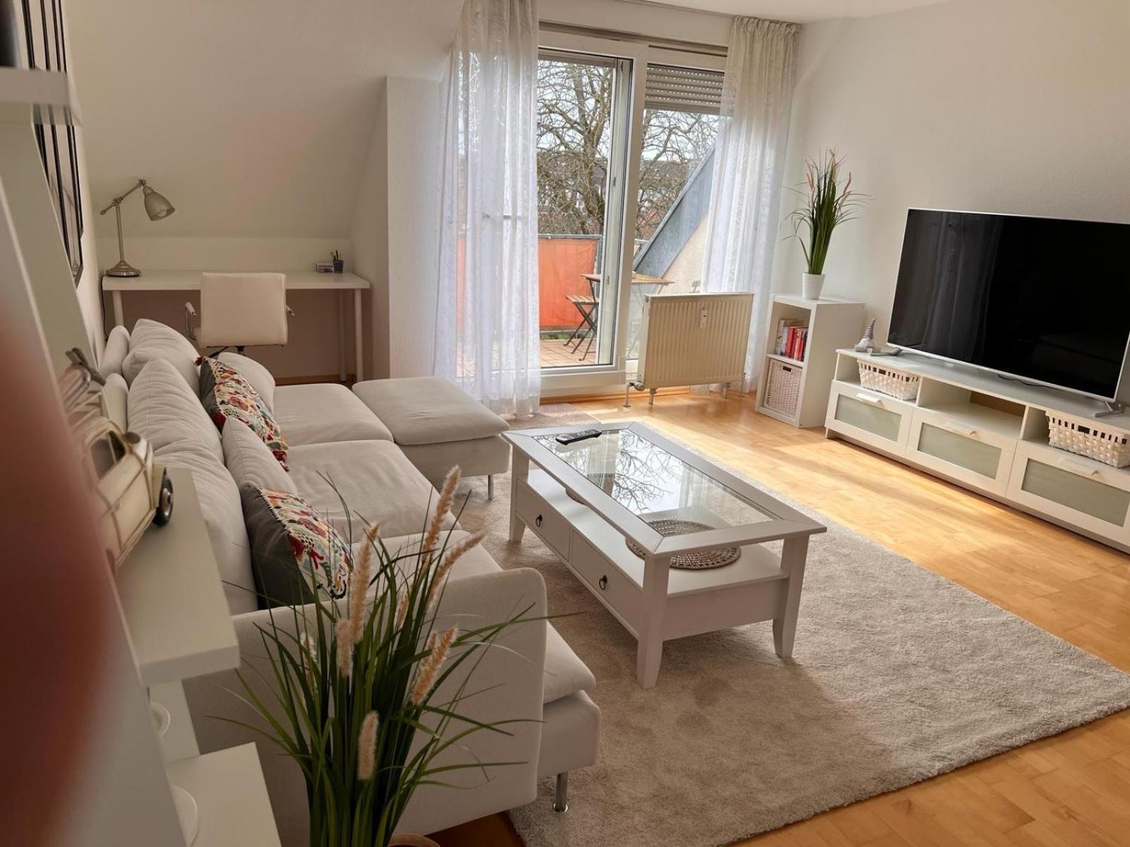 Moderne 2-Zimmer Wohnung In ラシュタット エクステリア 写真